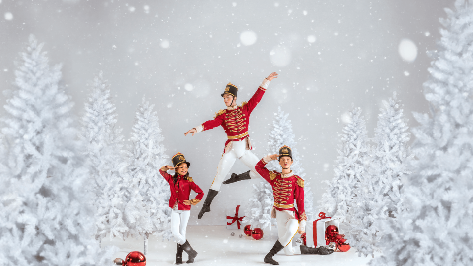 Share the magic of dance this Christmas